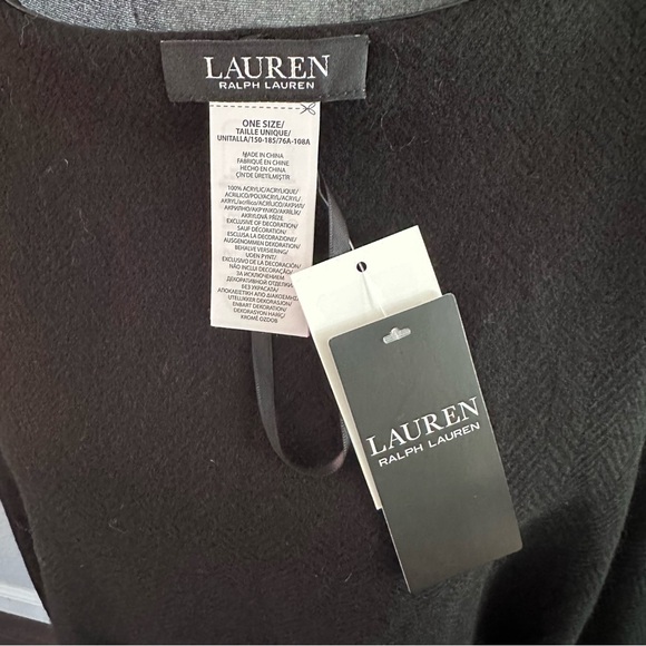 Lauren Ralph Lauren Buckle-Front Poncho / Cape Wrap - NWT - Picture 10 of 10